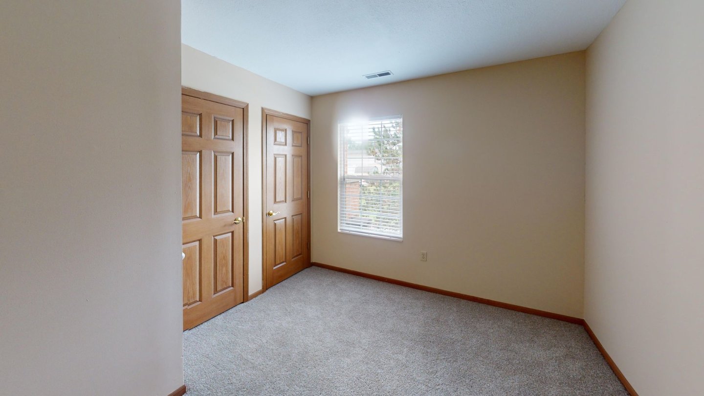 Duck Creek Apartments Image 4