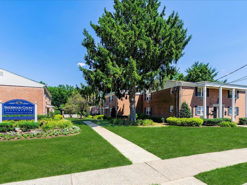 Sherwood Court Image 13
