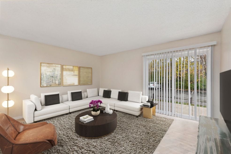 Stone Oak Apartments Image 2