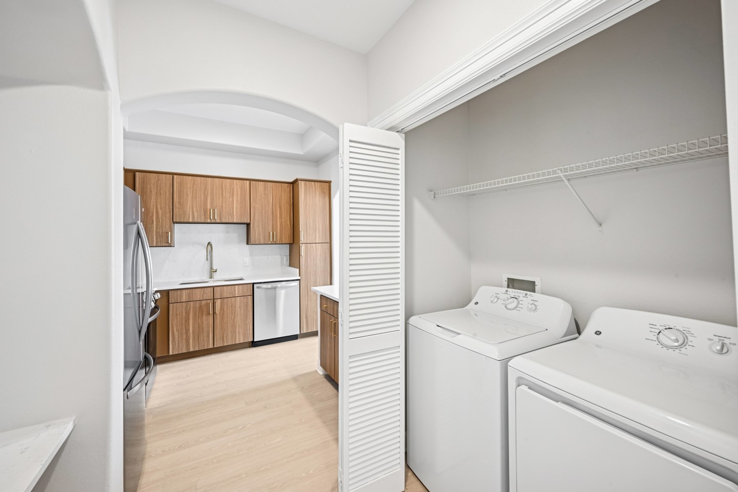 4550 Cherry Creek Image 18