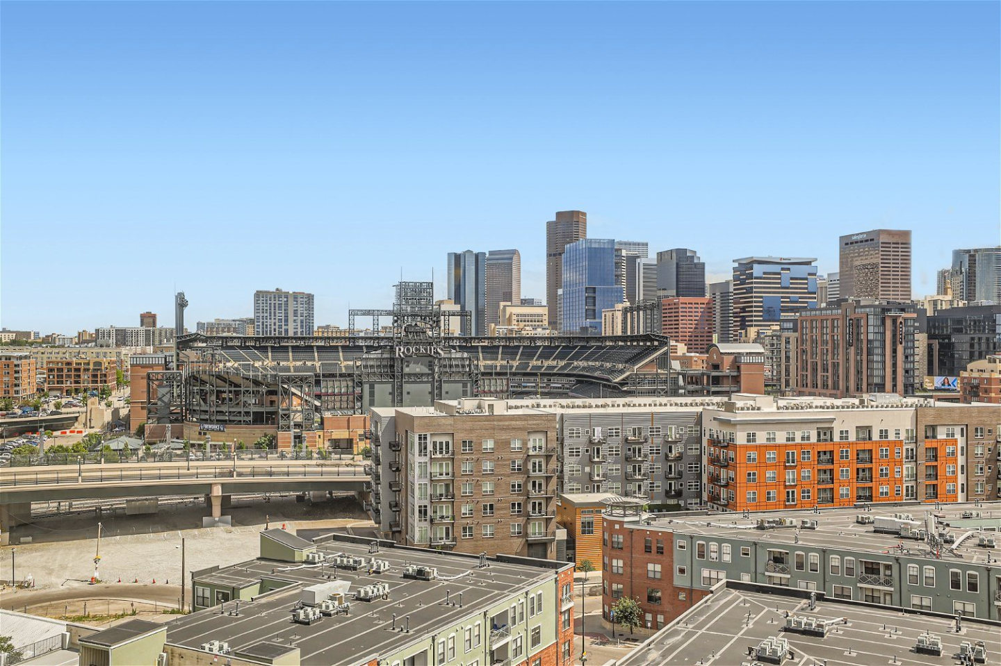 3000 Huron Image 14