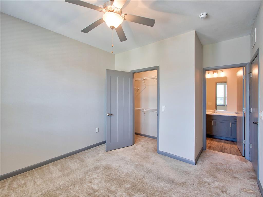 Summer Wind Apartments Image 31