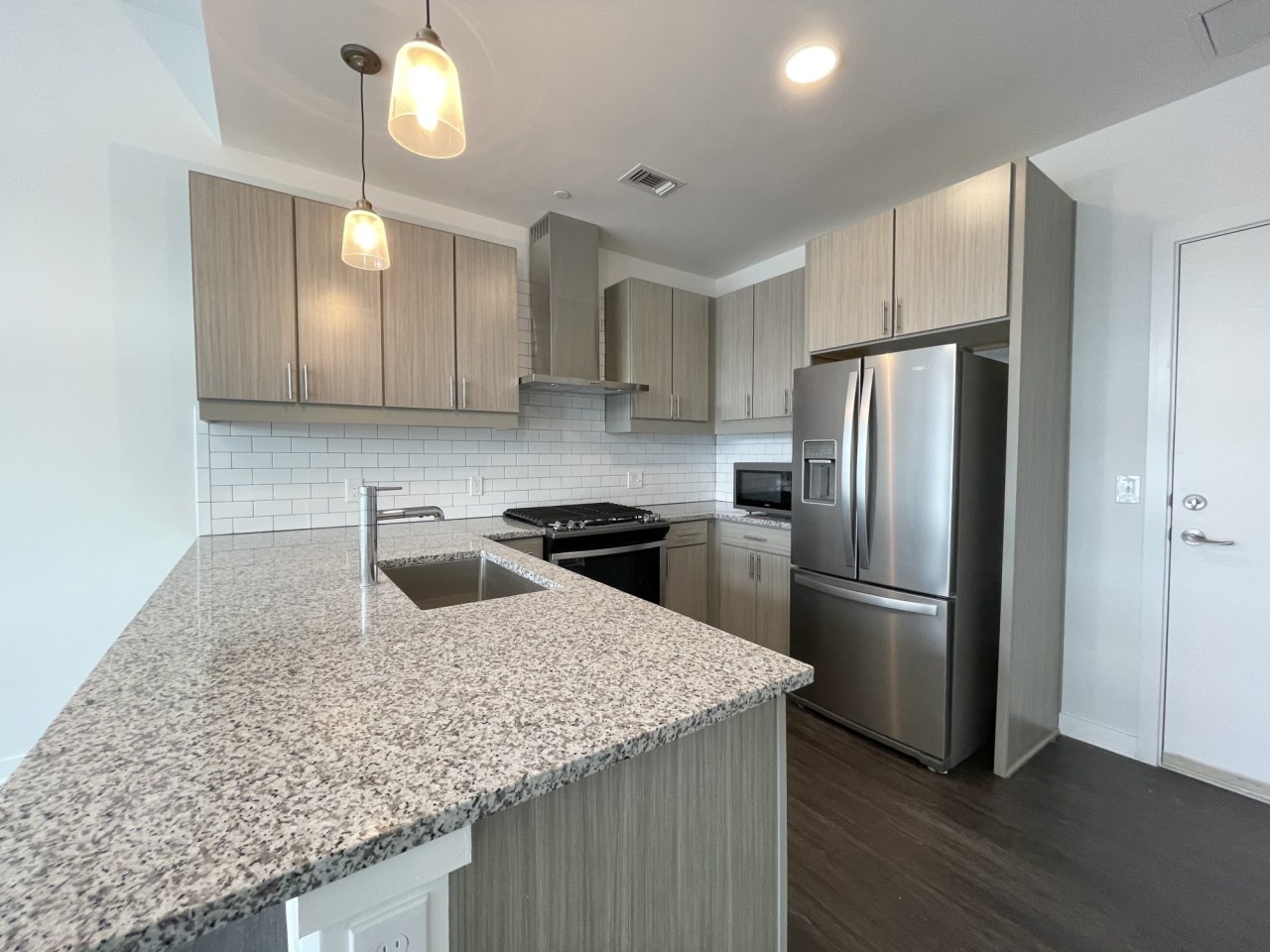Lakeview Green Image 15