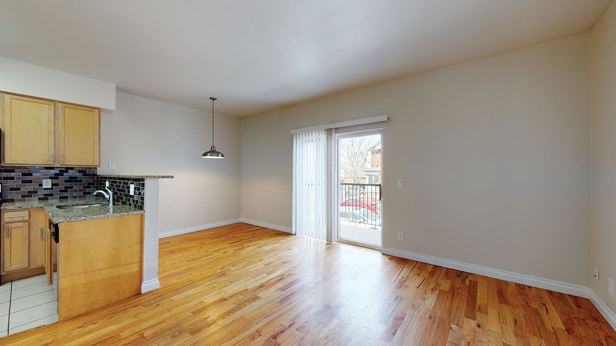 1485 Clayton Image 7