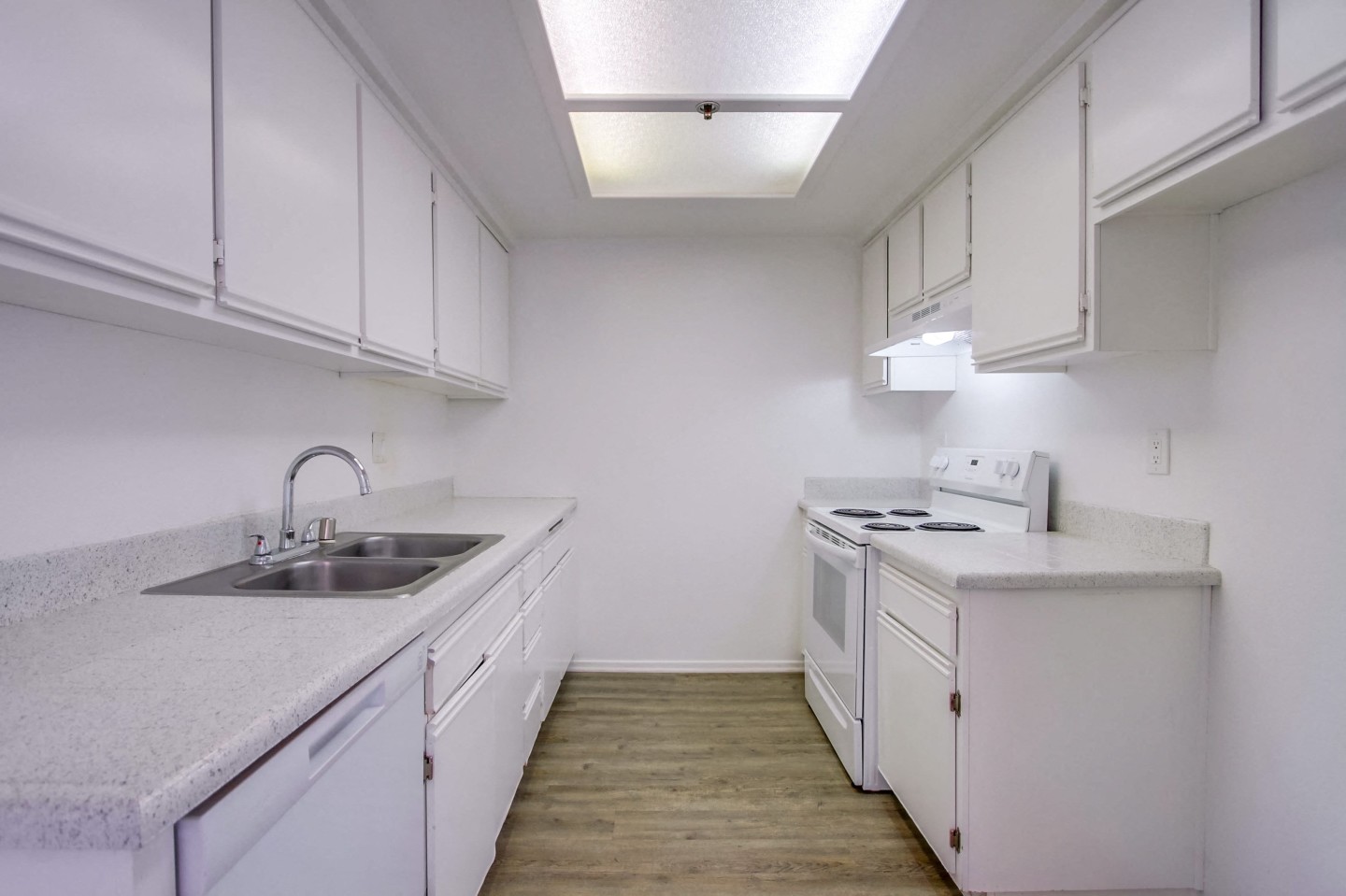 Senior Housing - Casa Pacifica Image 13