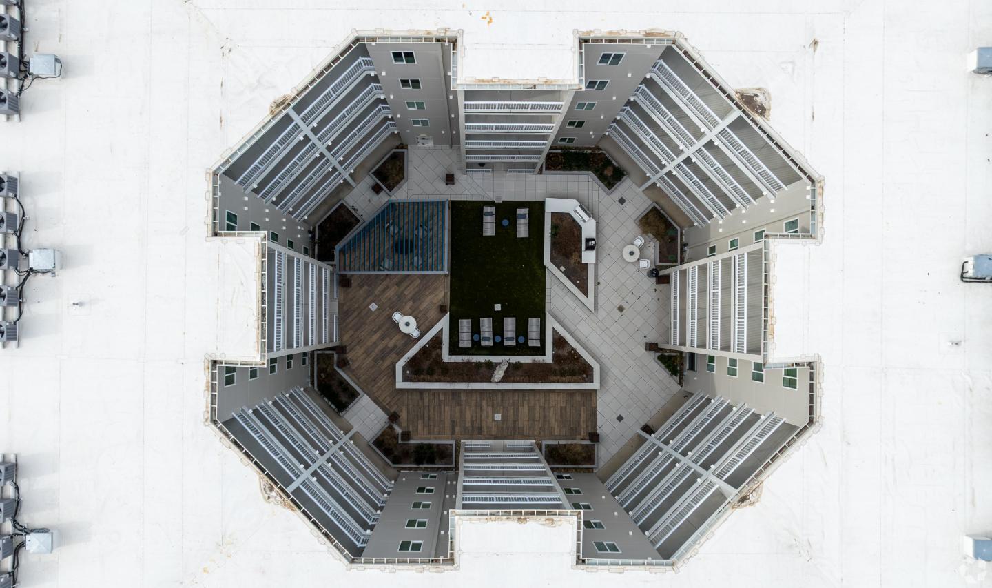 Novi Flats Image 97