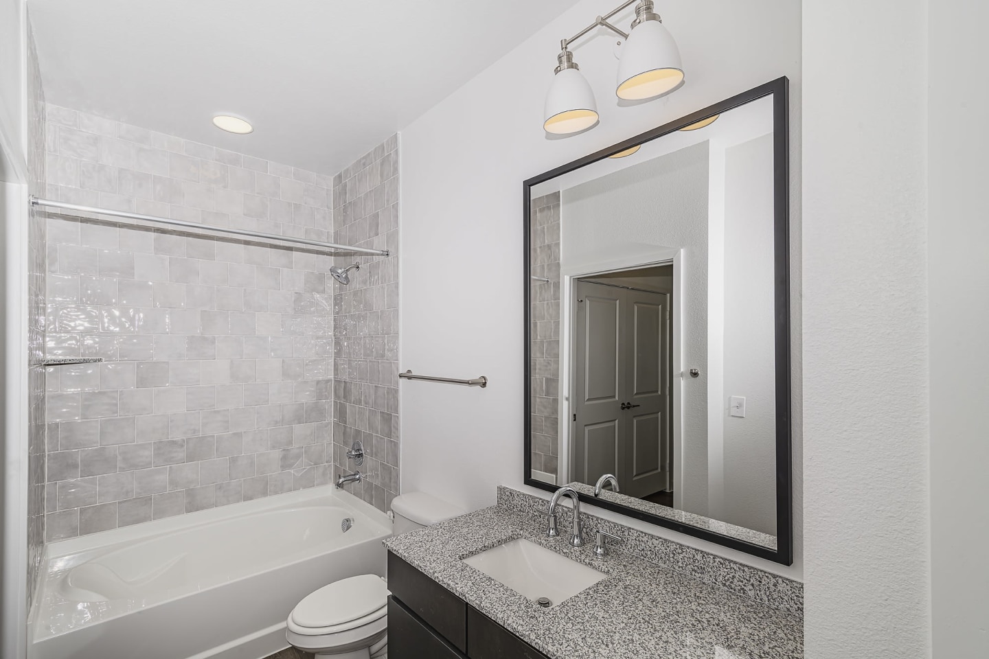 Waterview Crossing Apartments - Affordable Housing Image 6