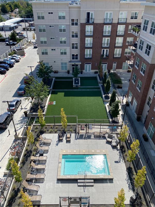 200 City View Image 12