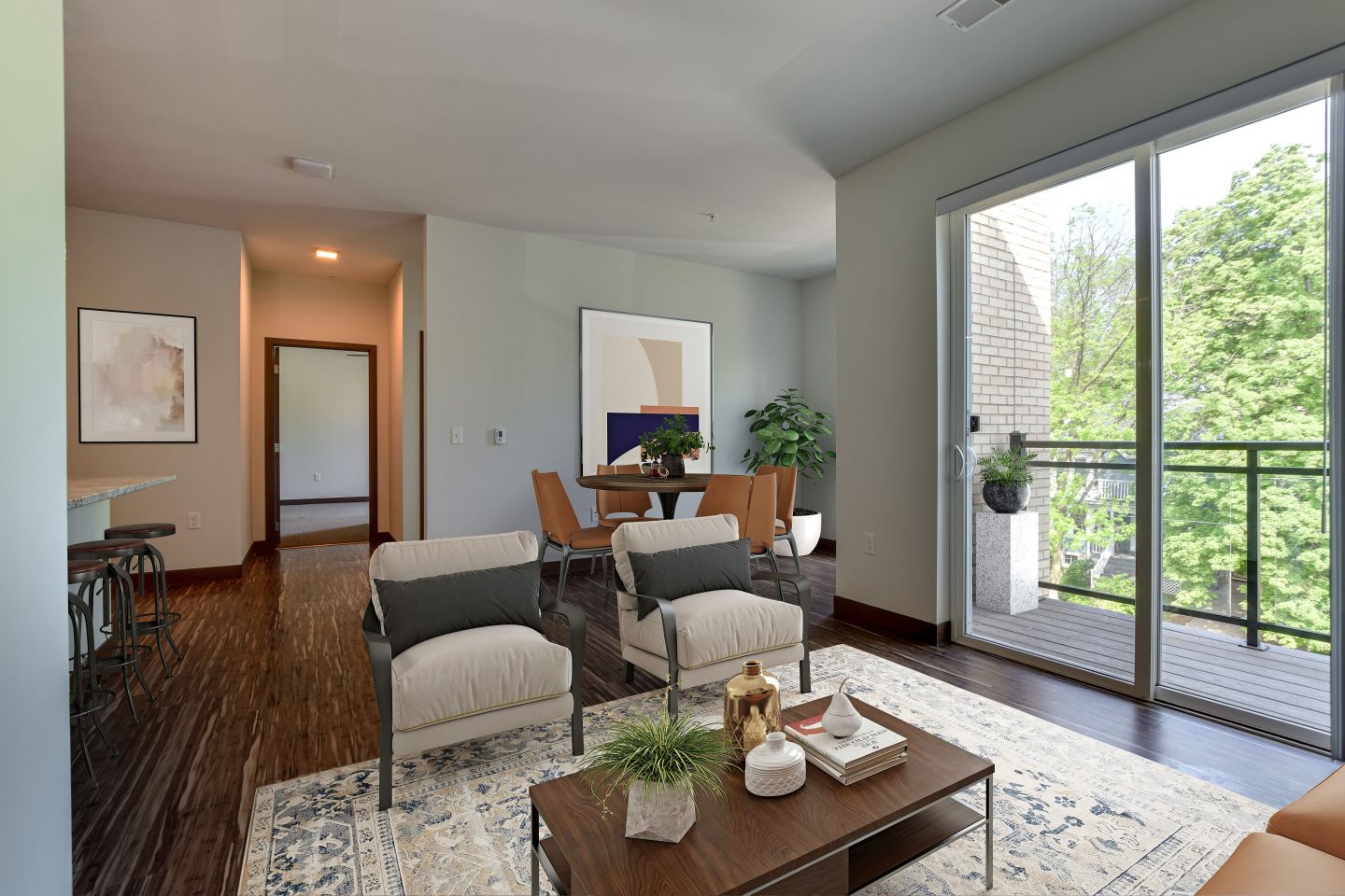 700 East Image 18