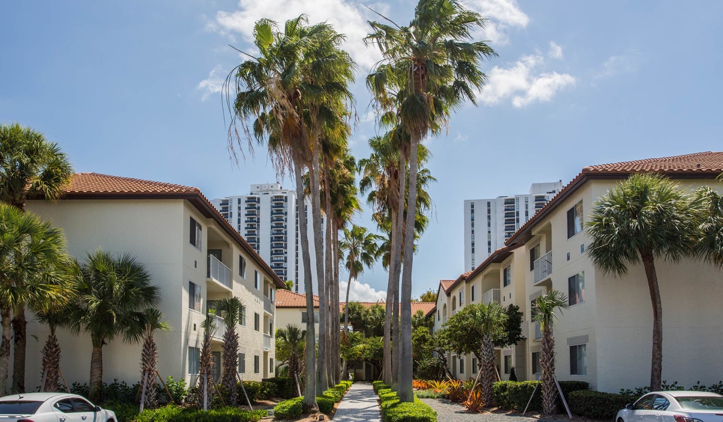 Waterways Village Apartments Image 5