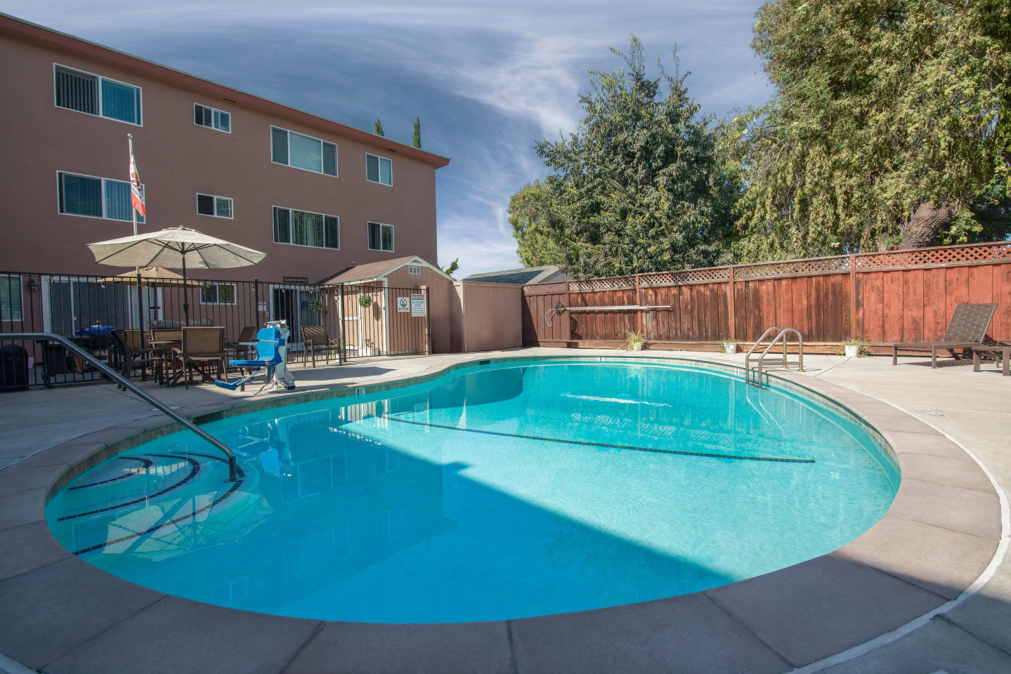 Park Holiday Apartments Image 1