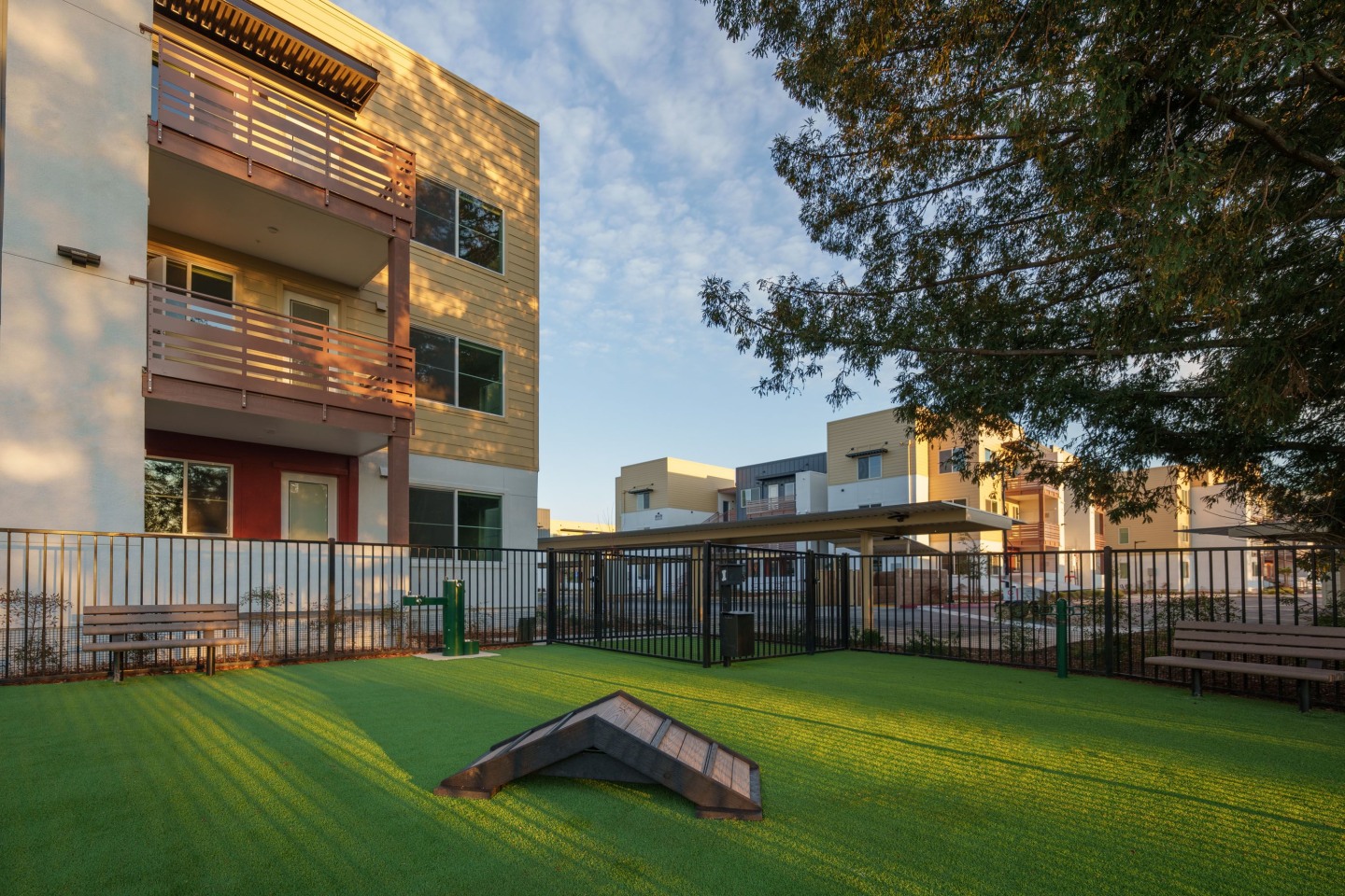 Aurora Apartments Image 6