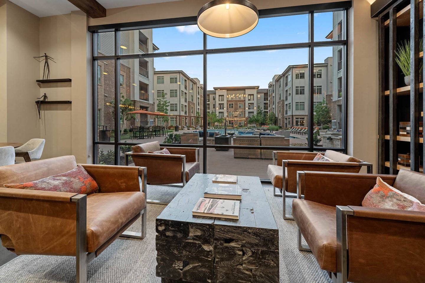 Knox at Metrocenter Image 3