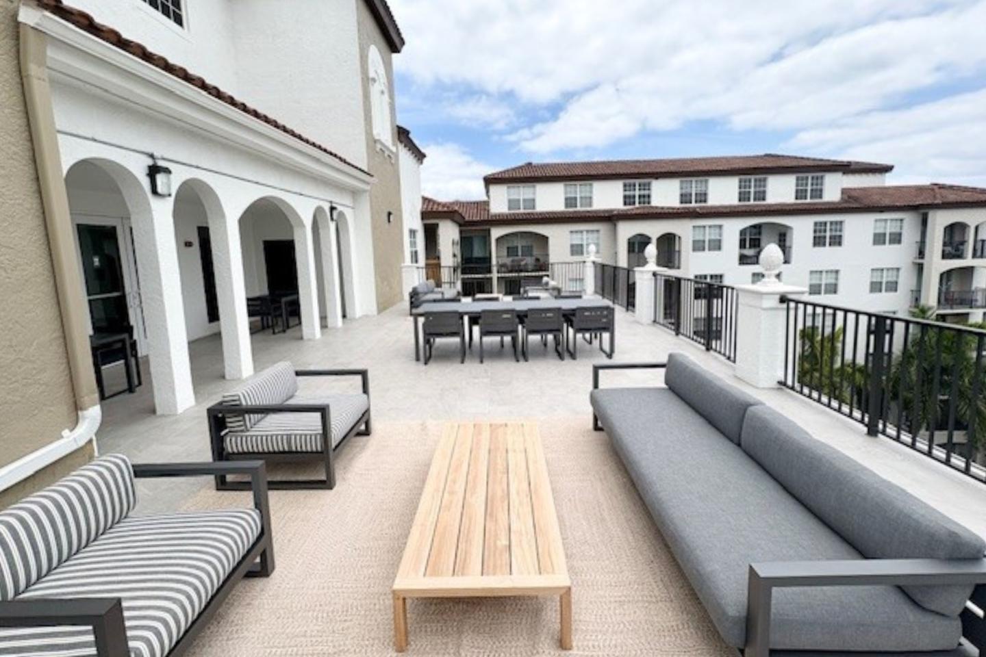10X Mizner Park Image 18
