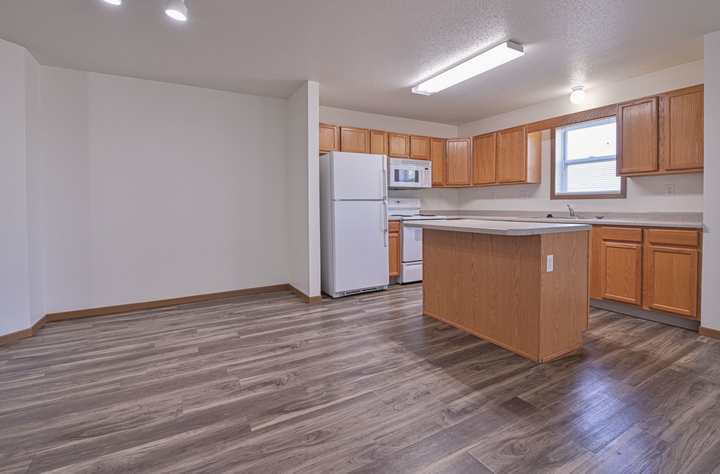 West Ridge Apartments Image 9
