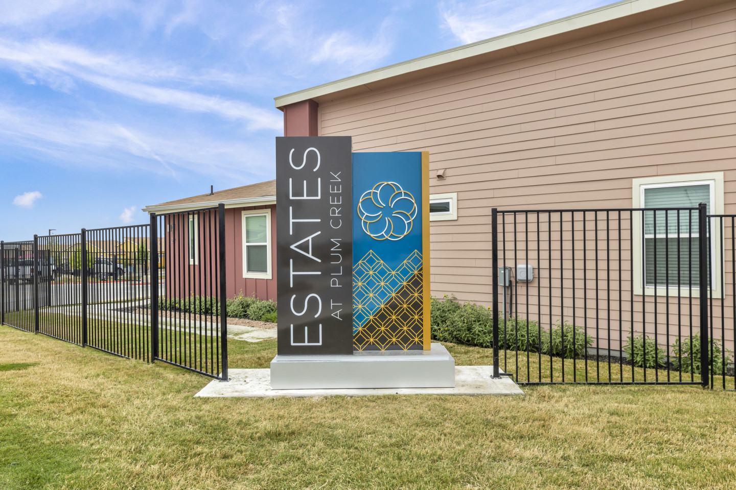 Estates at Plum Creek Image 9