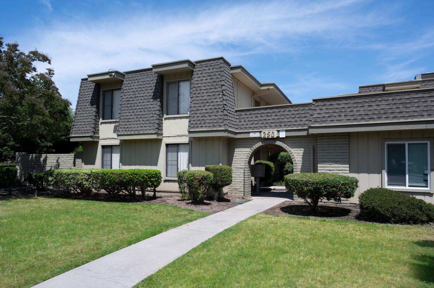 Fairway Estates Apartments Image 24