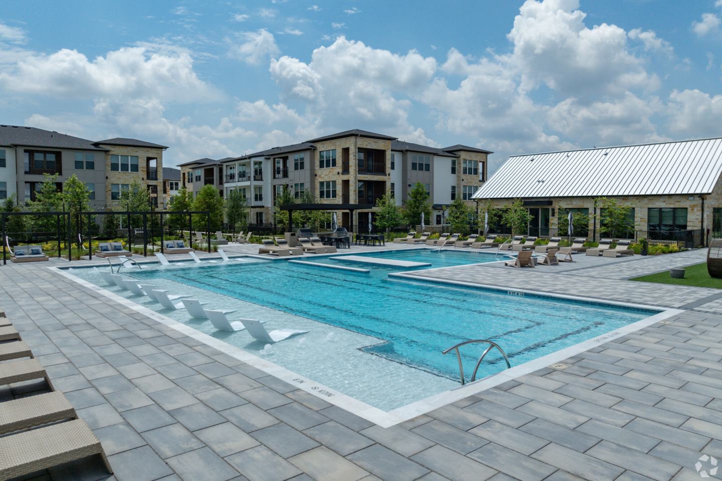 Alexan Cypress Creek Image 5