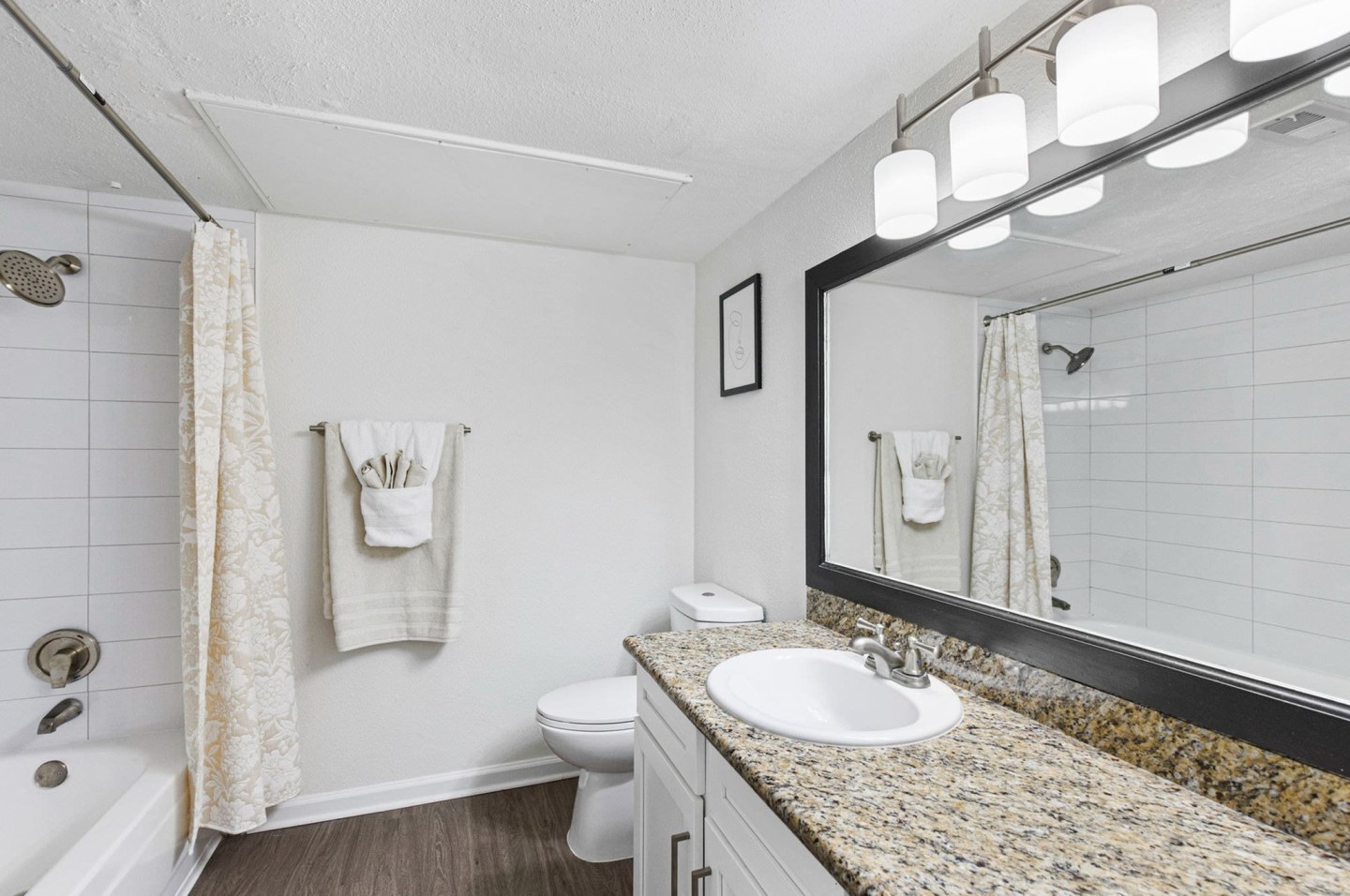 LXMI Westchase West Image 41