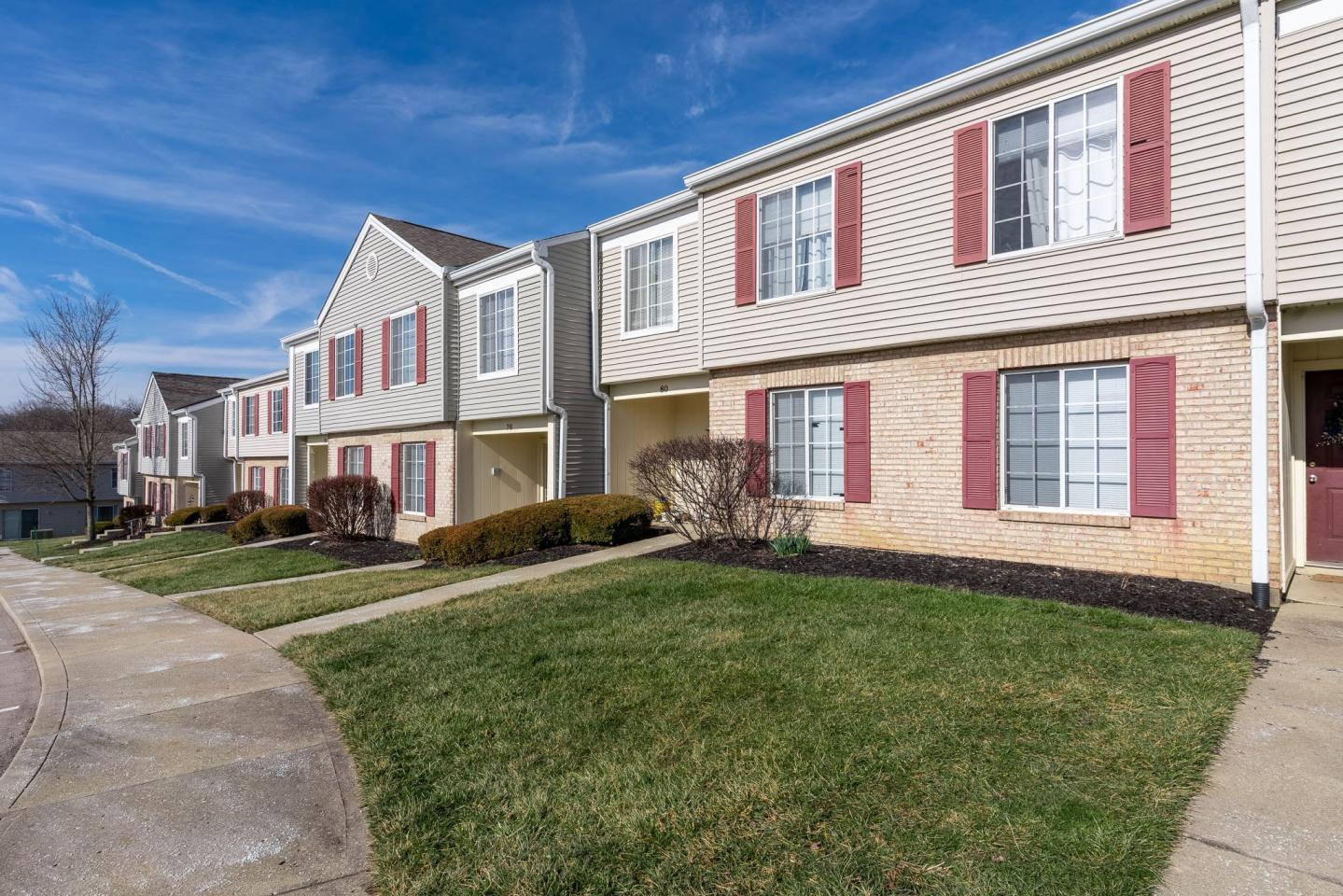 Meadow View Apartments & Townhomes Image 10