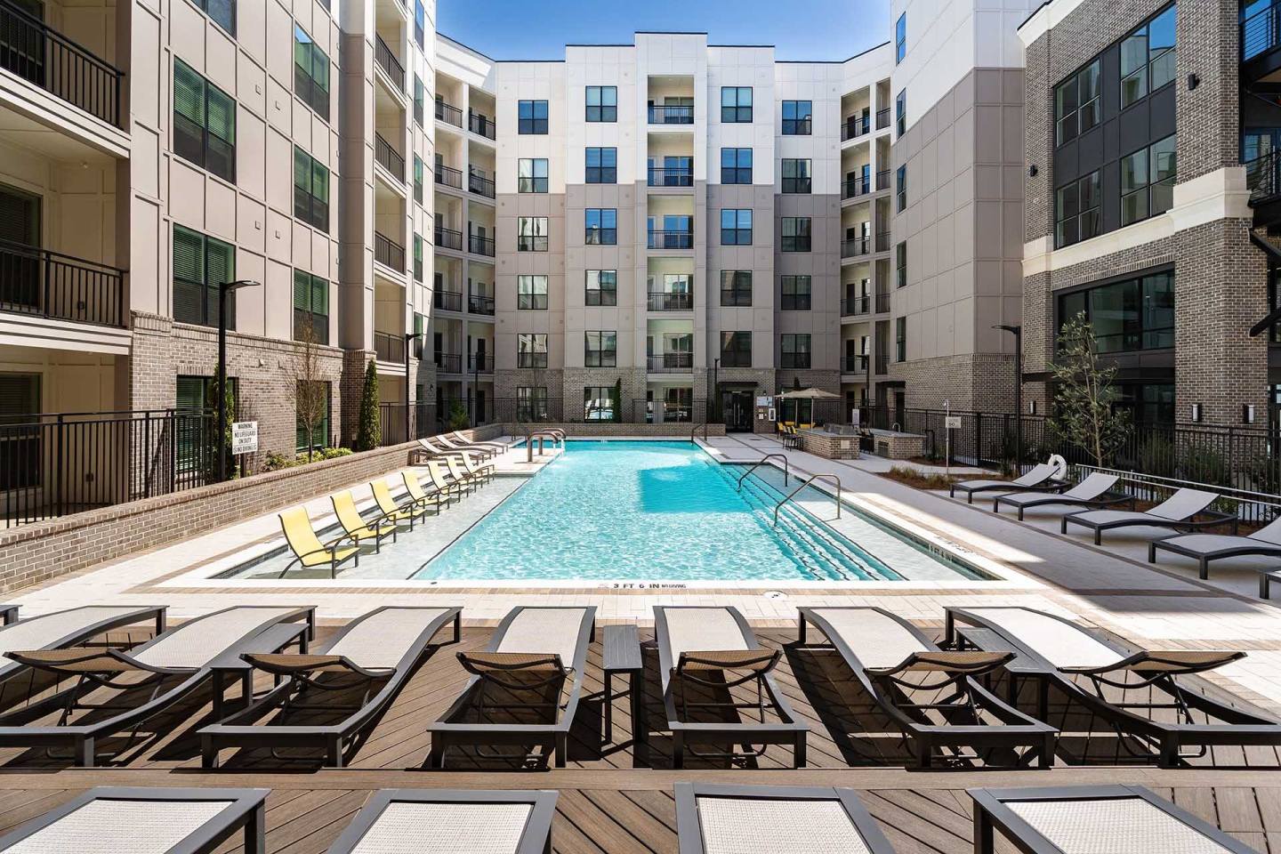 Chamblee City Heights Apartments Image 2