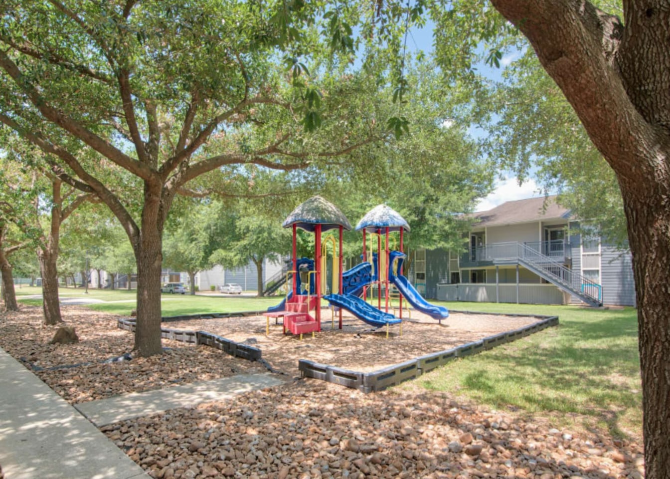 Estates at Cypress Image 4