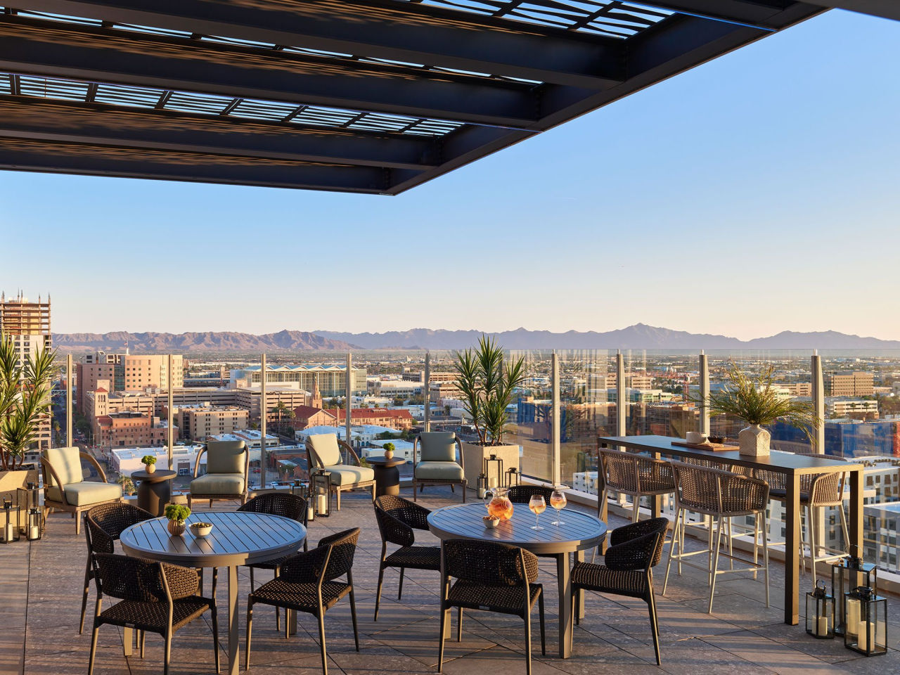 AVE Phoenix Sky Image 25