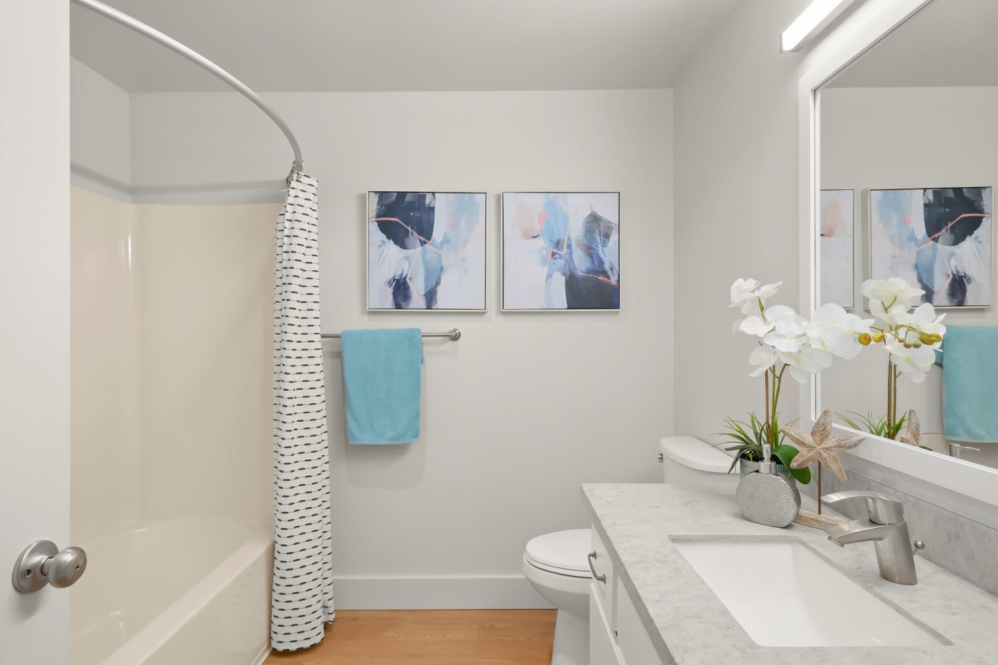 Pacific Crest Apartments Image 16