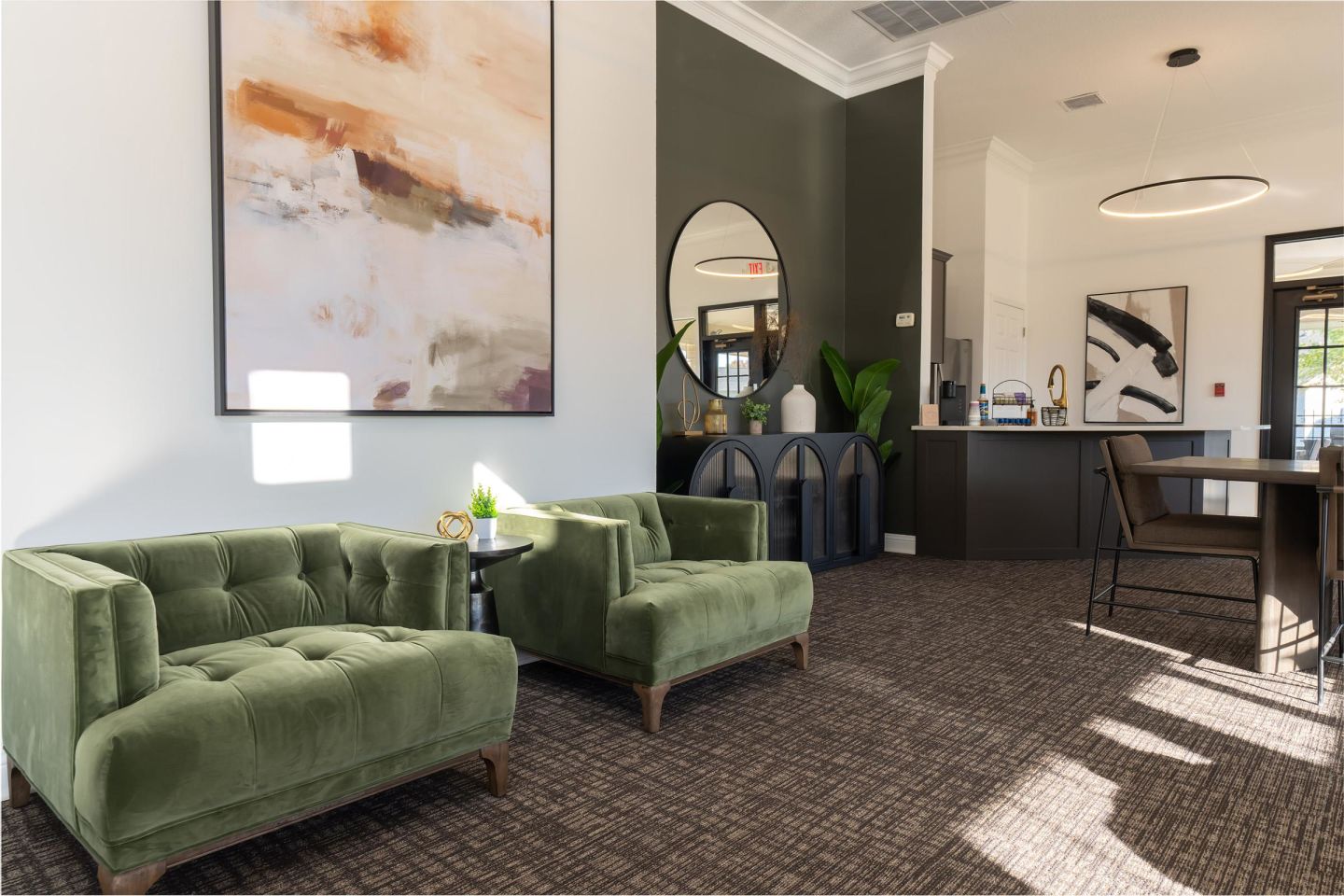 Ravinia Apartments Image 39