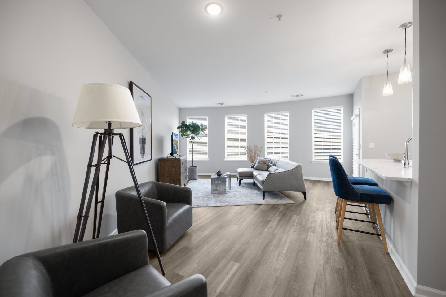 Harbor Pointe Image 2