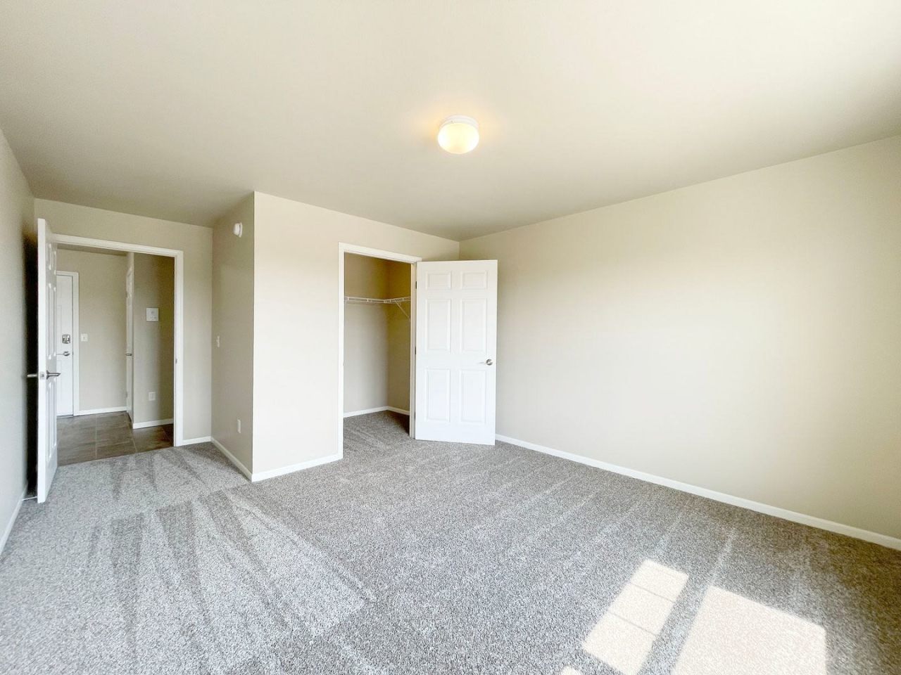 Willow Brooke Lodge Apartments Image 10