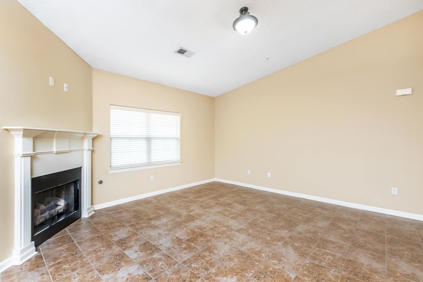Stonewater Place Image 35