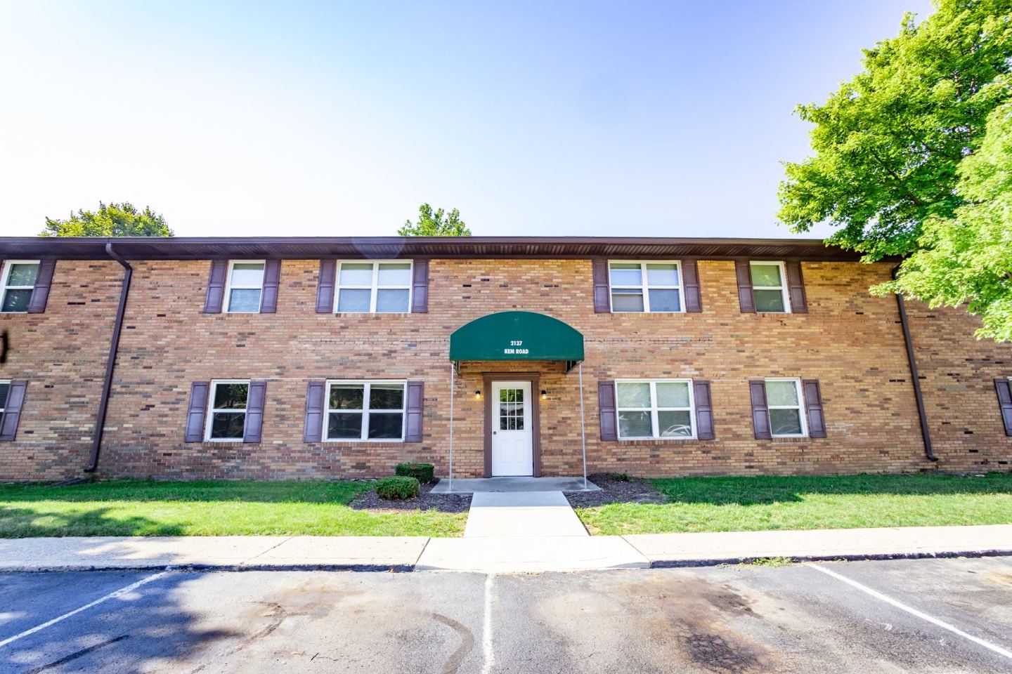Somerset Apartments Image 16