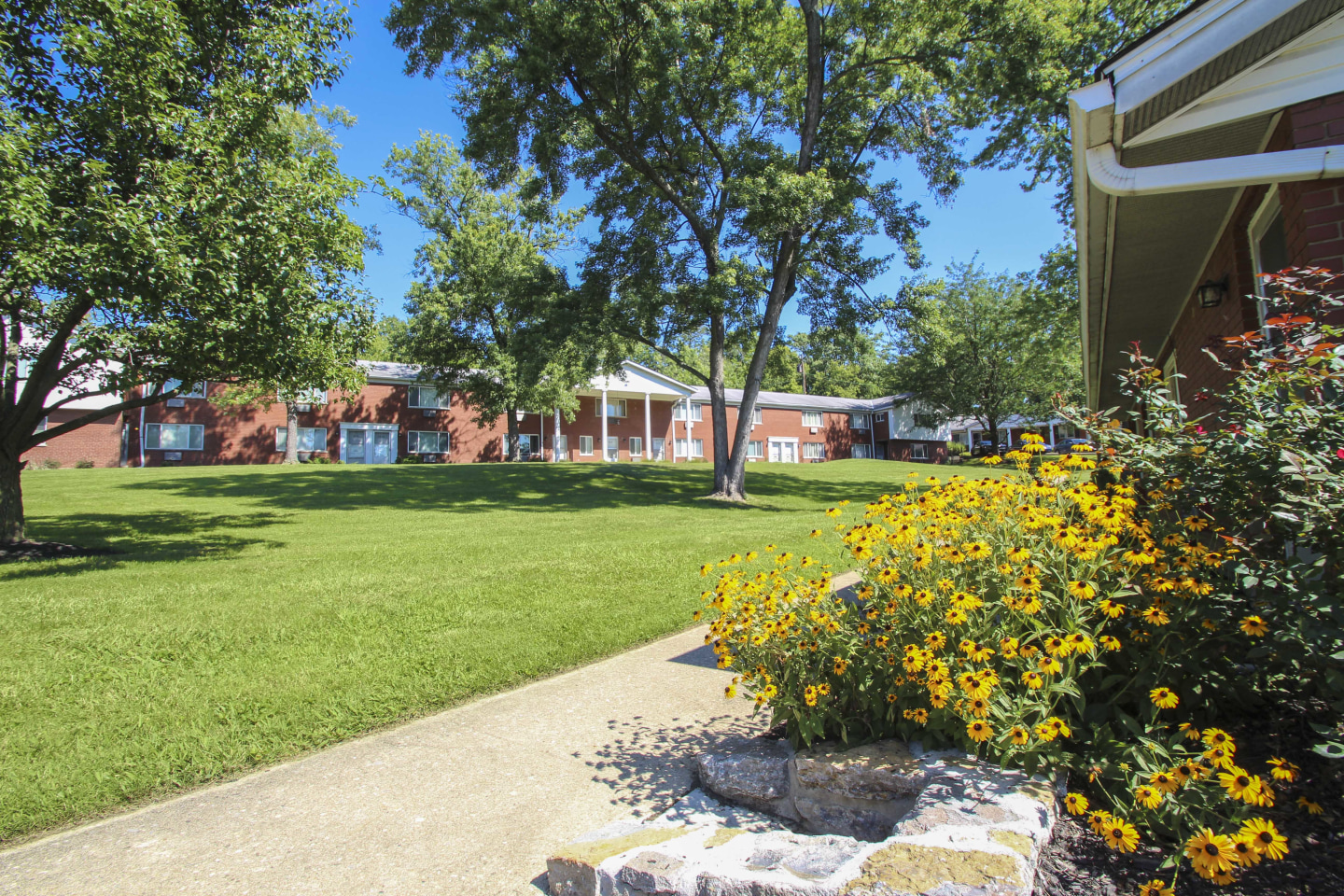 Colonial Ridge Image 58