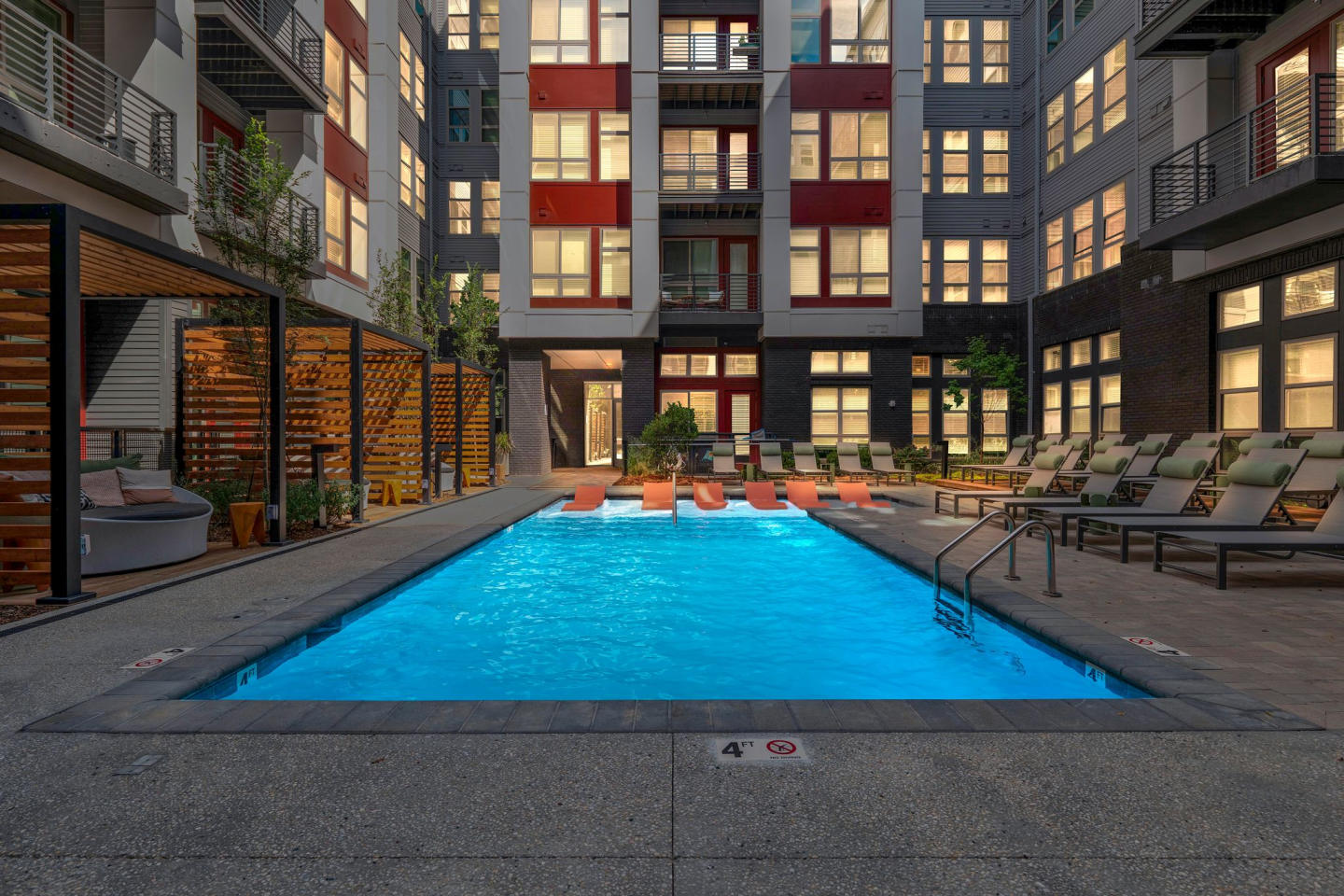 South & Hollis Image 42