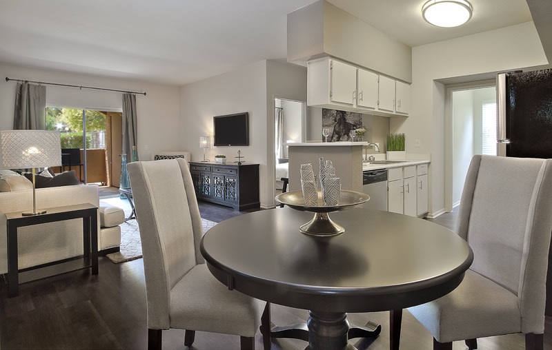 Jovanna Villas Apartment Homes Image 4