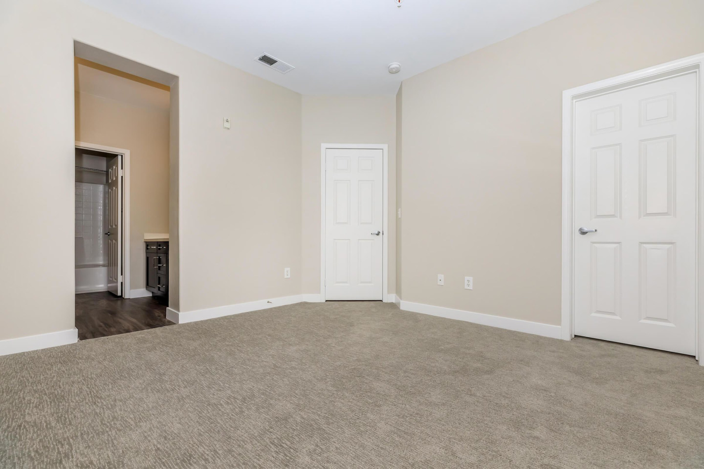 Bellecour Way Apartment Homes Image 34