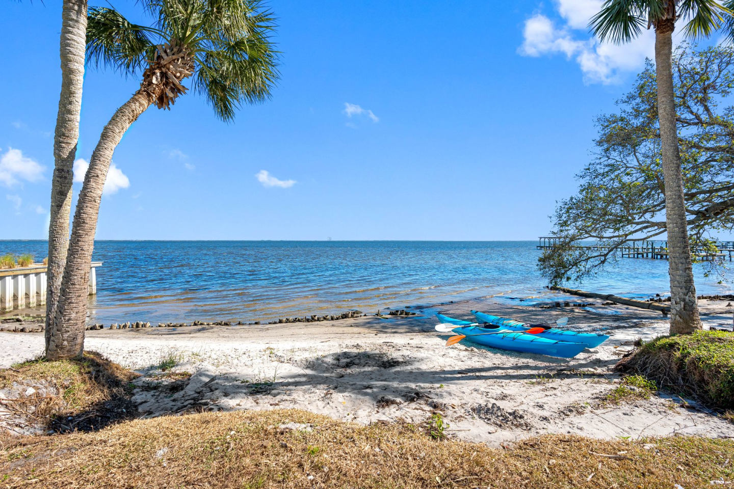 Dream Space Coast Image 14