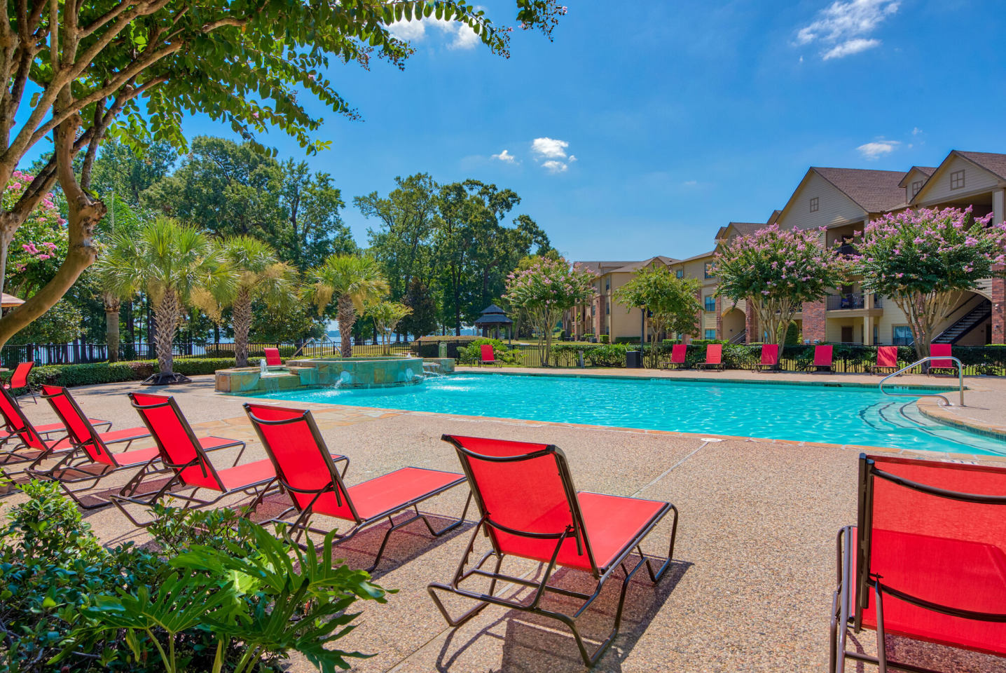 Lakeshore Villas Image 9