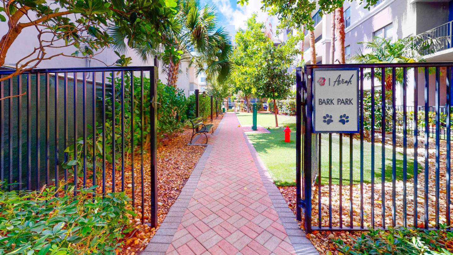 Aviah Flagler Village Image 16