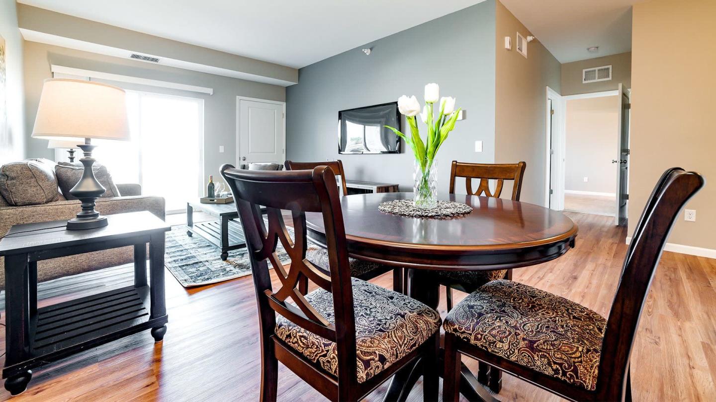 Gateway Green Apartments Image 17