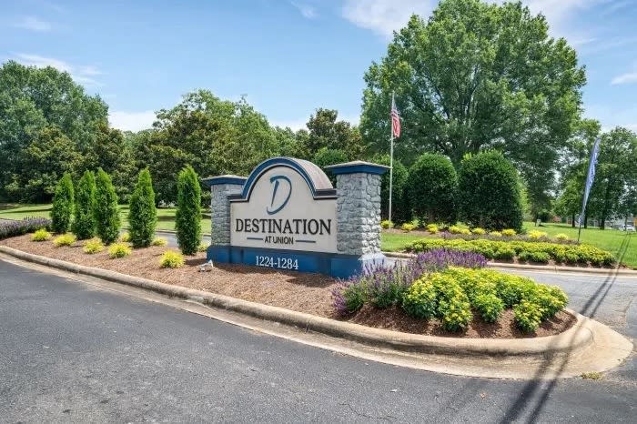 Destination at Union Image 15