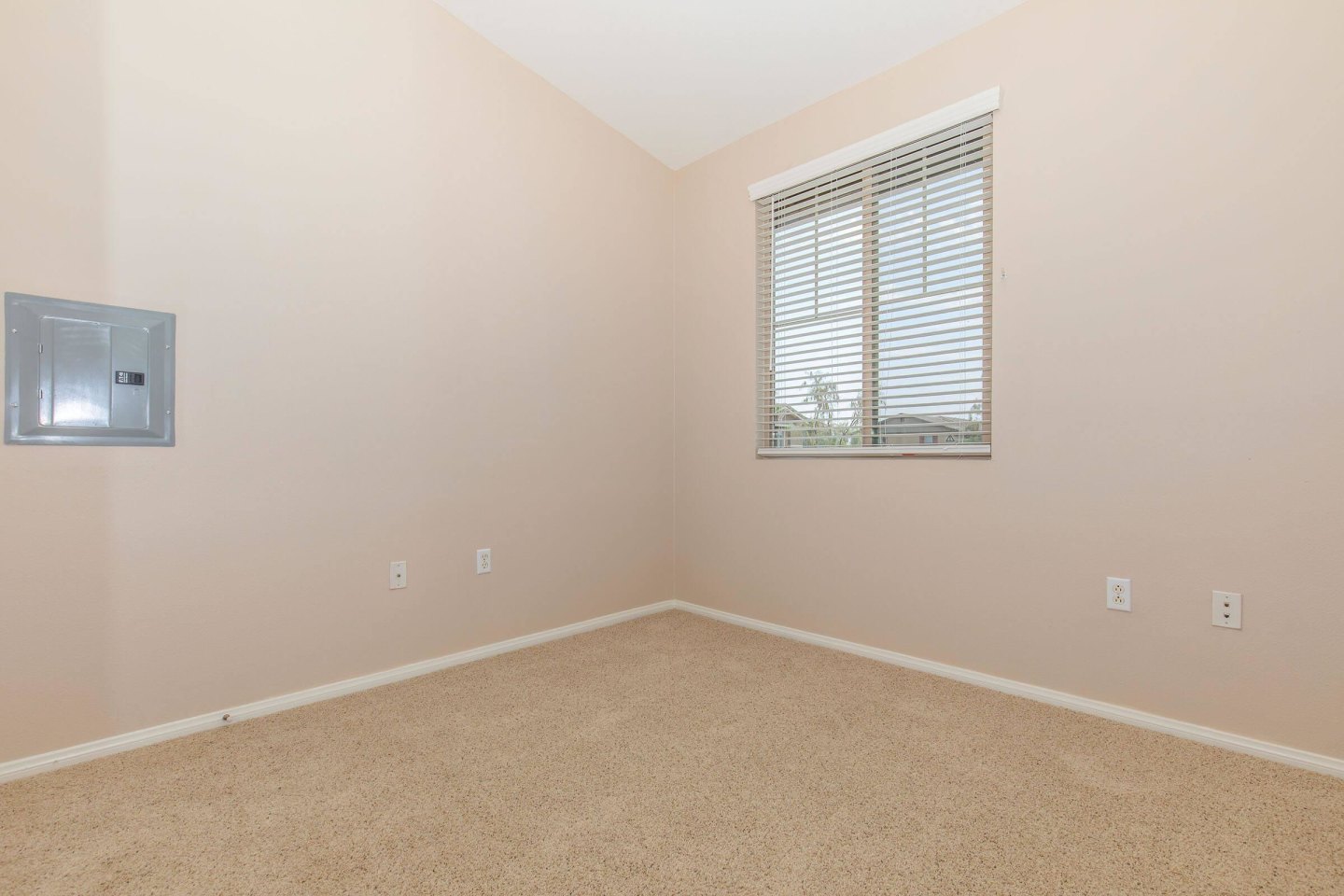 Meadow Square Apartment Homes - Affordable Housing Image 10