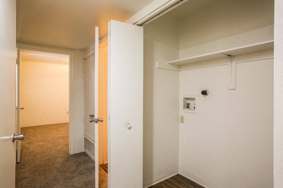 Rio Volcan Apartments - Affordable Housing Image 41