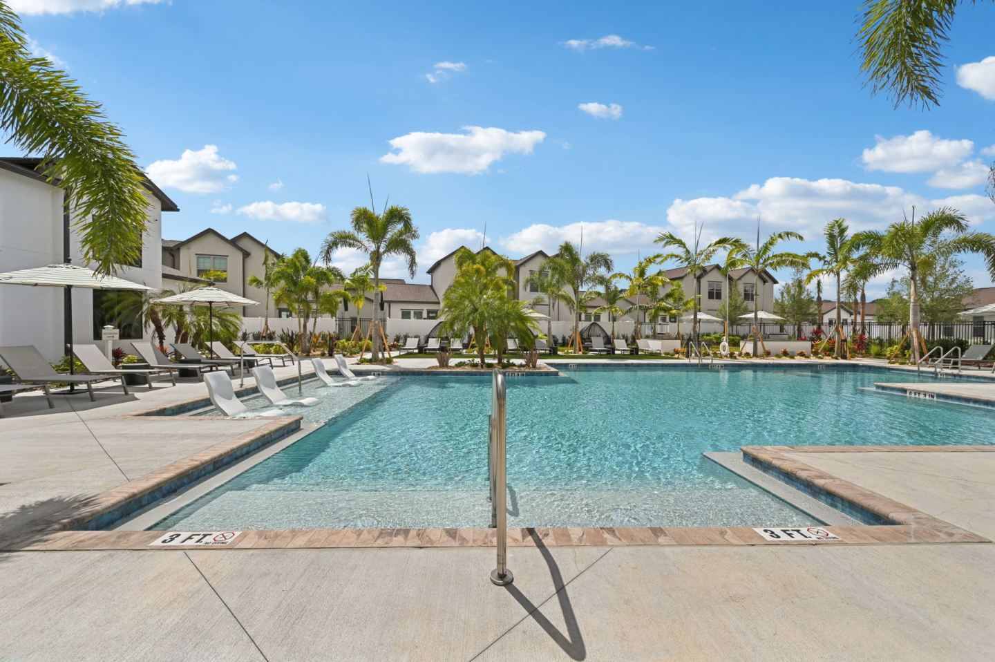 The Hadley Luxury Apartments Image 9