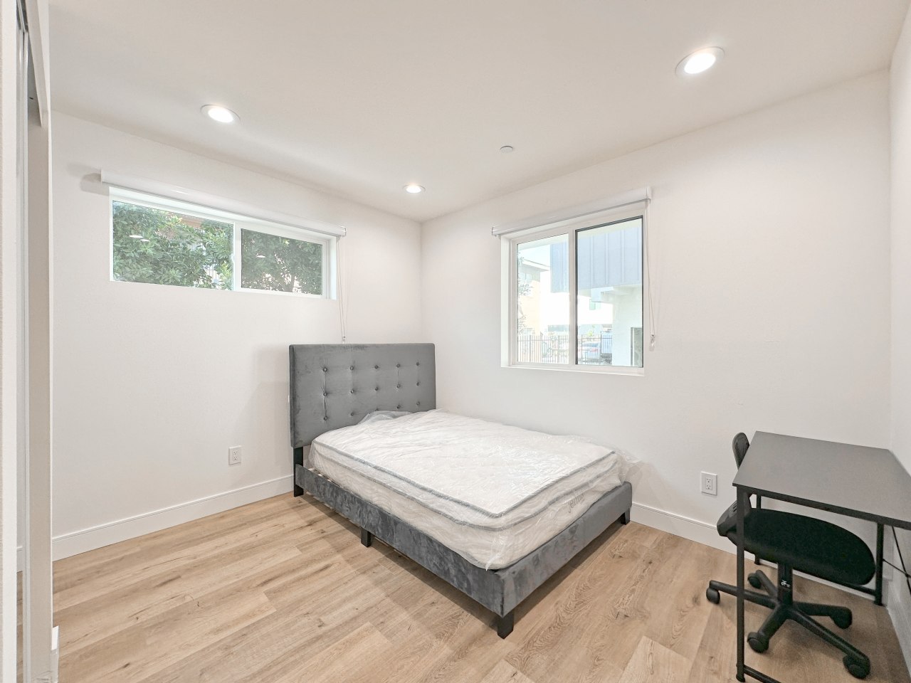1529-1531 W 35th Pl - Co-Living Image 19