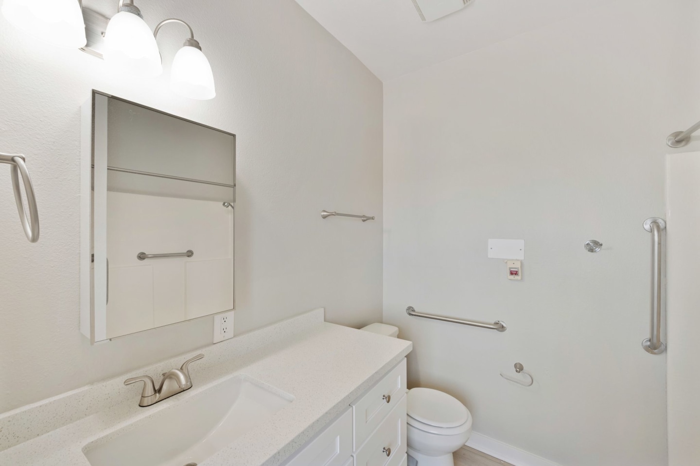 55+ Active Adult Apartment Homes - Azure Point at Encinitas Image 20