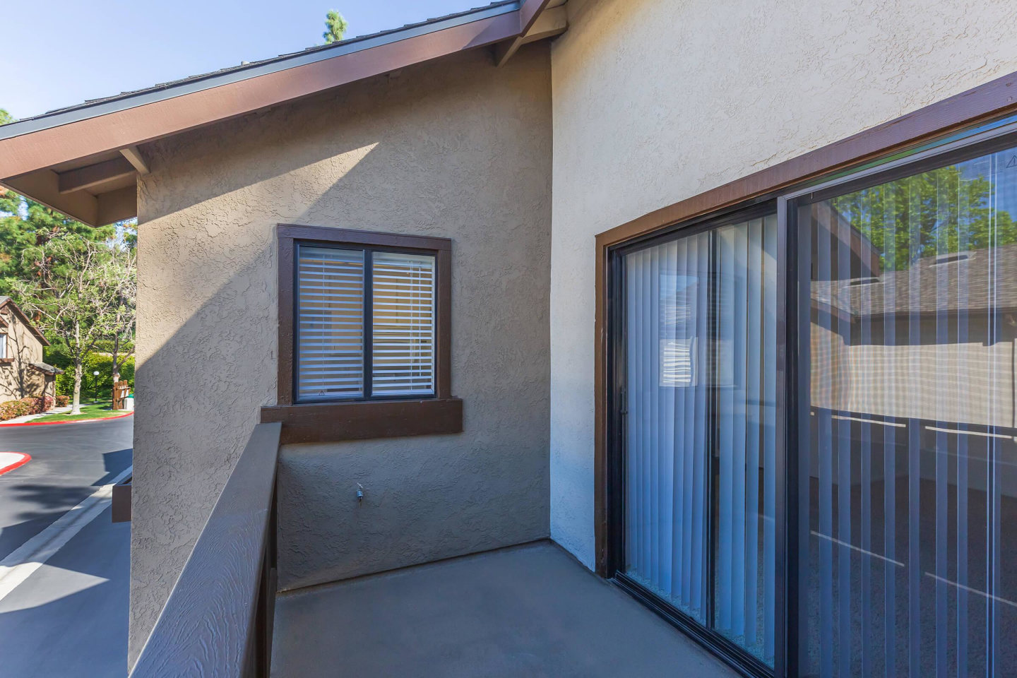 Emerald Court Apartment Homes Image 42