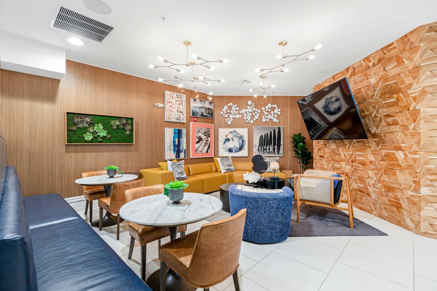 Pearl Dadeland Image 20