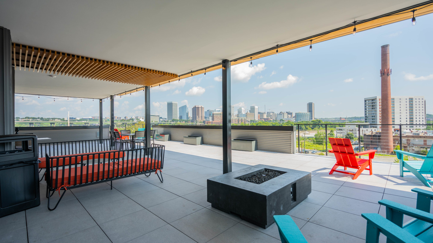 Overlook at City View Image 4